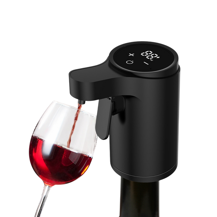 Dispensador automático de líquidos con pantalla digital superior sirviendo vino tinto en una copa, diseñado en un cuerpo cilíndrico negro.